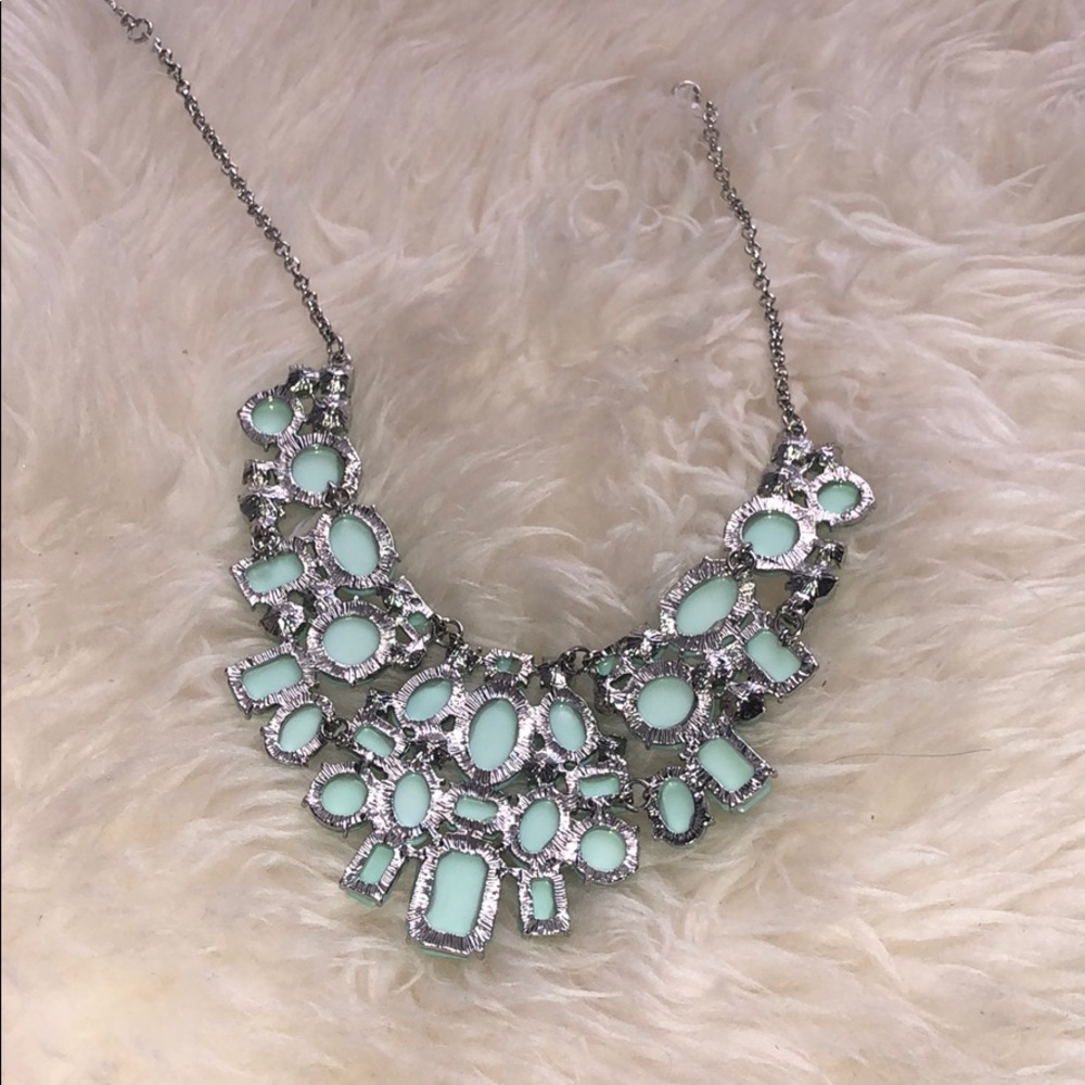 Turquoise Collar Necklace - Picture 3 of 5